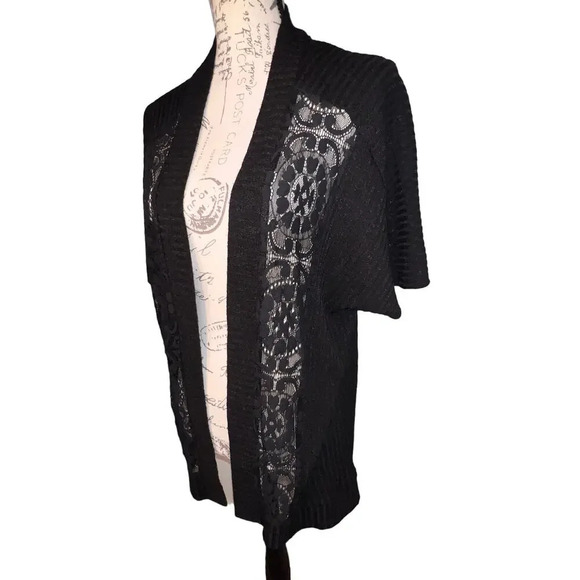 August Silk, 1X short sleeve Gothic lace embroidered open Y2K cardigan sweater - Picture 3 of 9